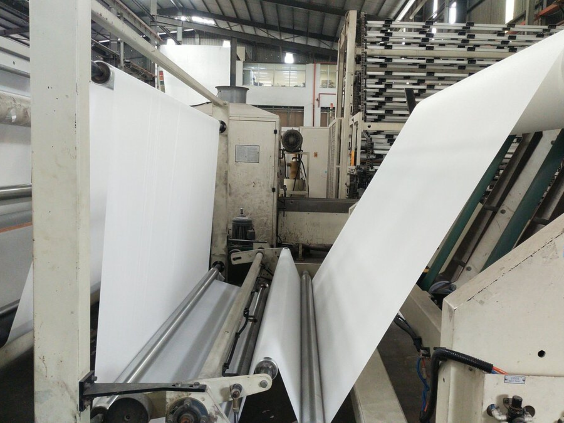 Tissue paper factory
